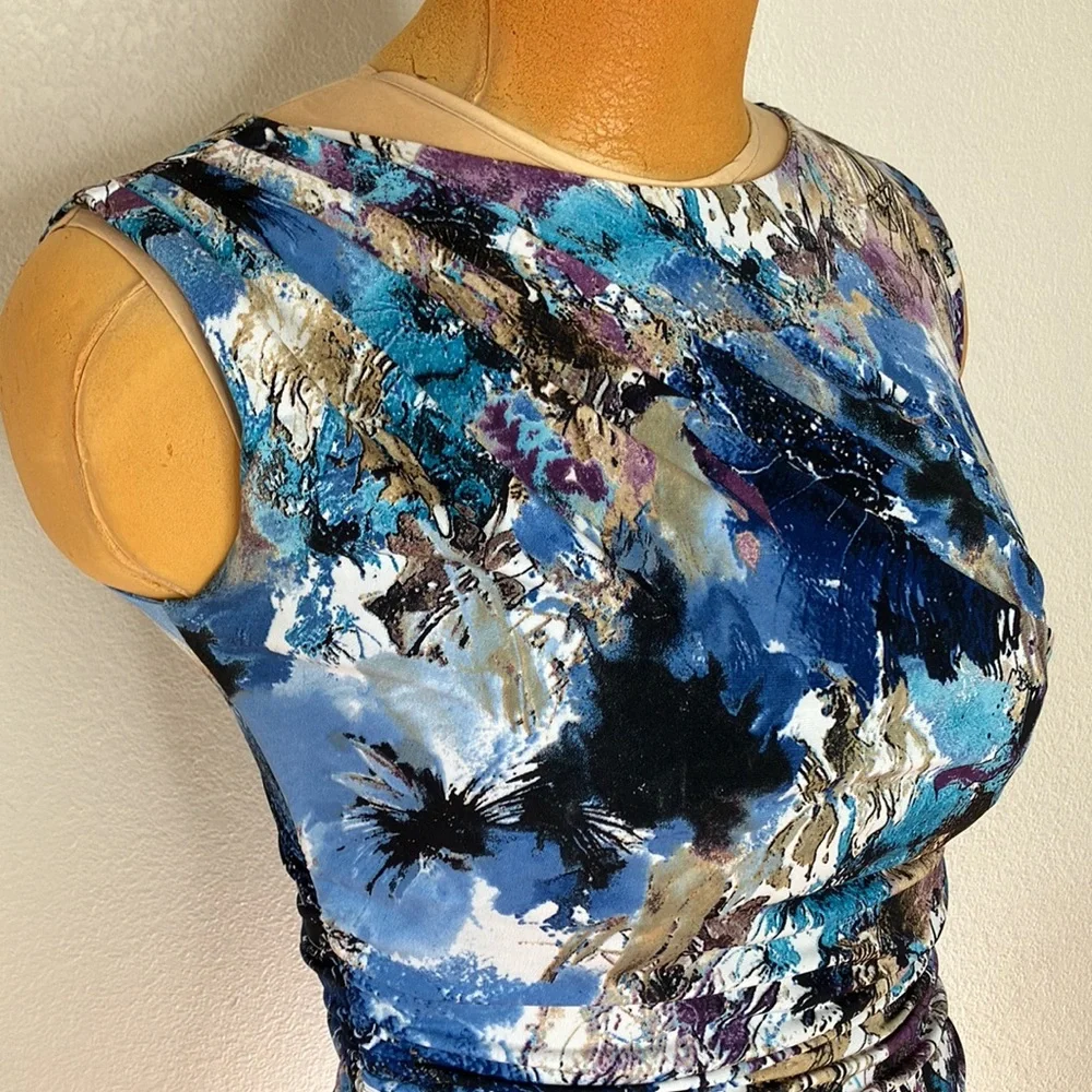 Abstract Multicolor Dress with Ruched Sides - Picture 5 of 10